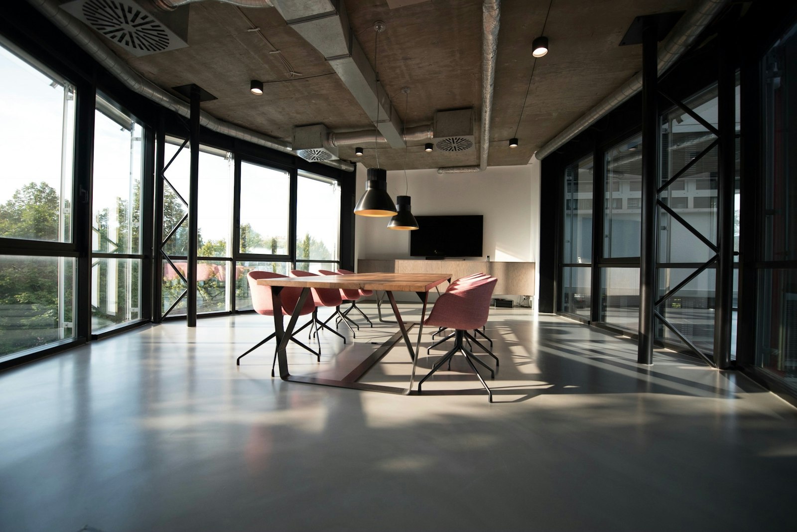Glaswand-Installation im Büro
